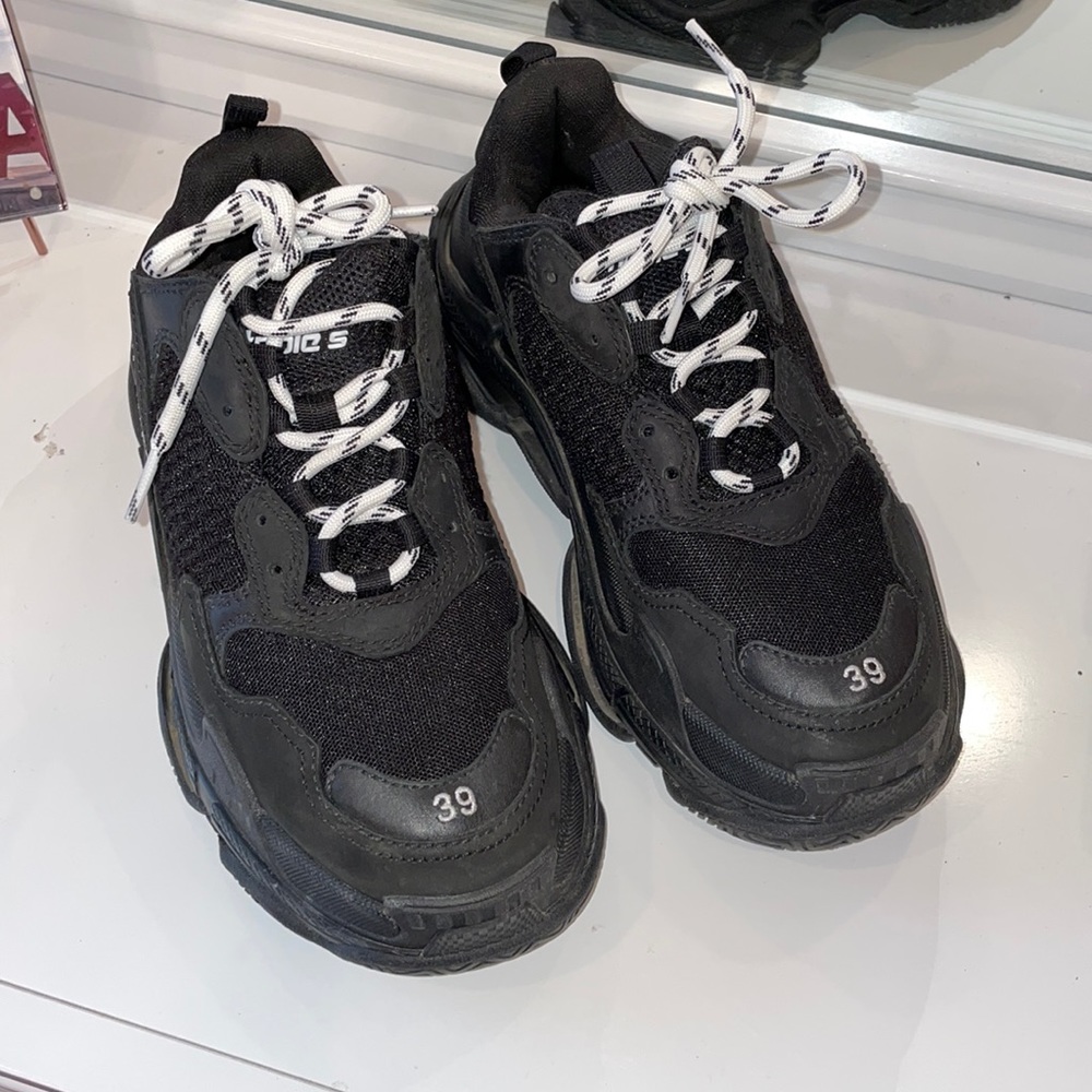 Balenciaga Triple S